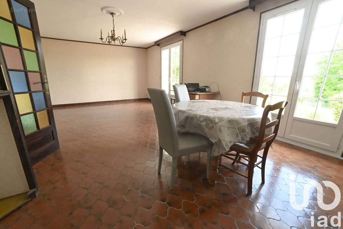 Photo 3 - Maison à JOUY