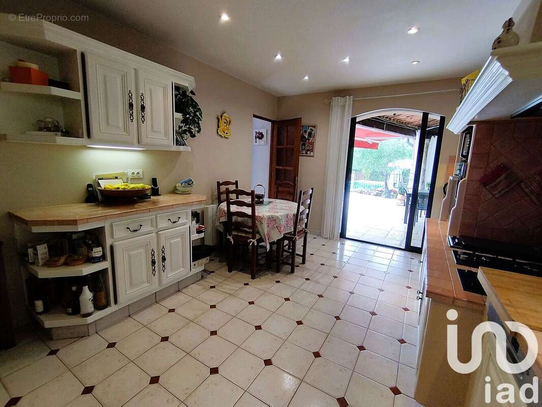 Photo 8 - Maison à SAINT-CEZAIRE-SUR-SIAGNE