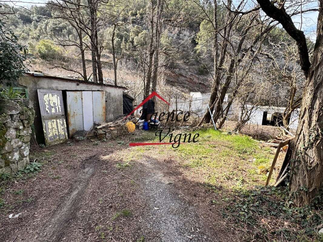 Maison à MOLIERES-SUR-CEZE