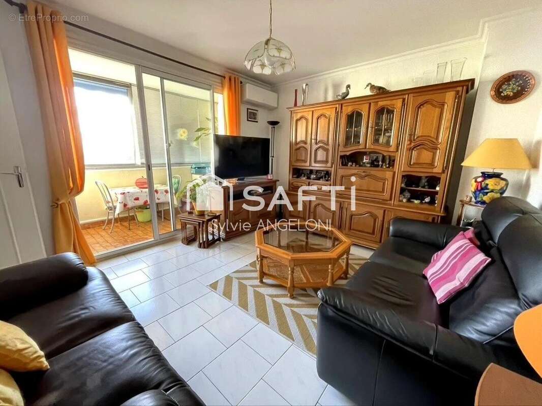 Photo 2 - Appartement à VENISSIEUX