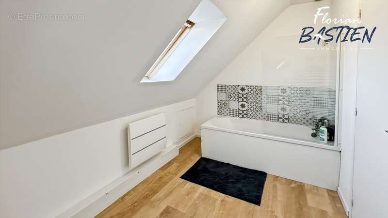 Maison à AUBRY-DU-HAINAUT