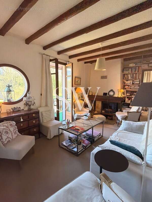 Maison à SAINT-JORIOZ