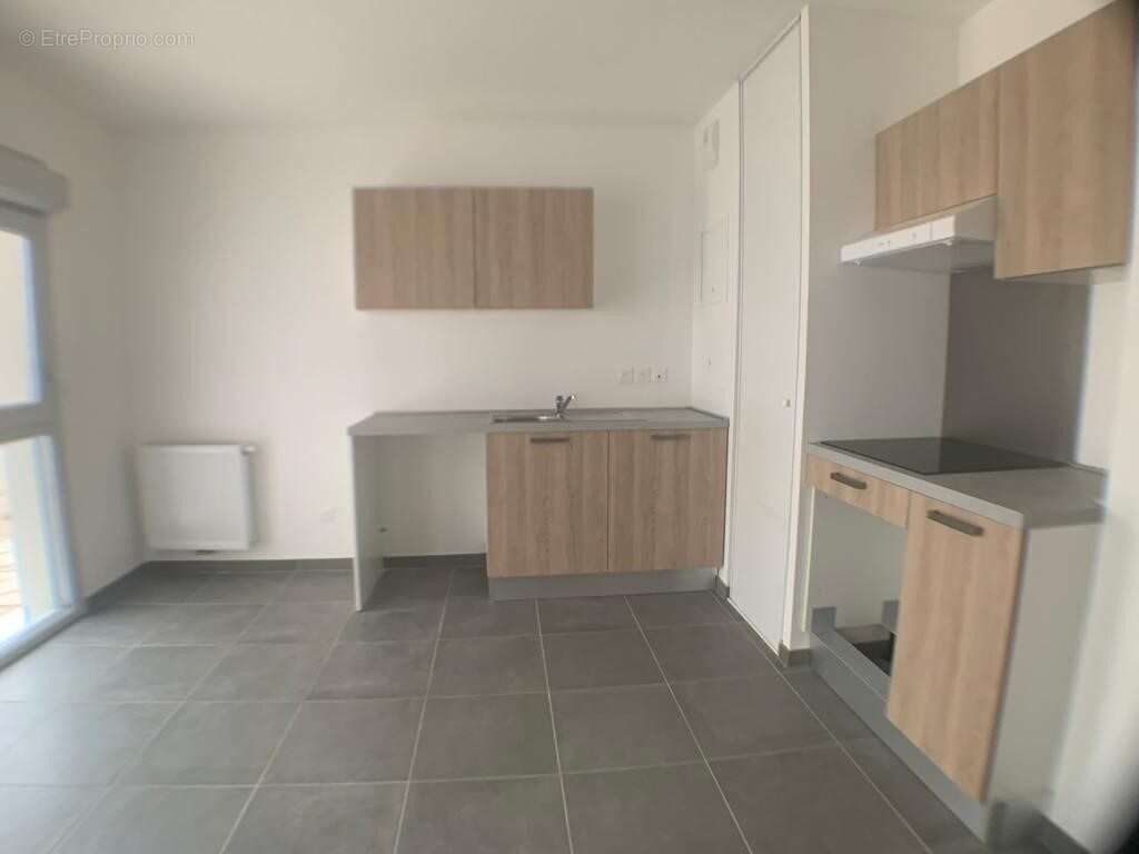 Appartement à MARSEILLE-2E