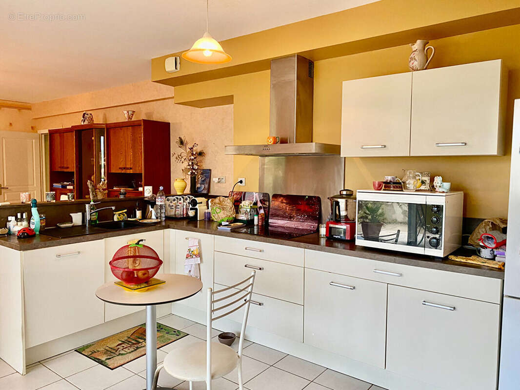 Appartement à MONTCEAU-LES-MINES
