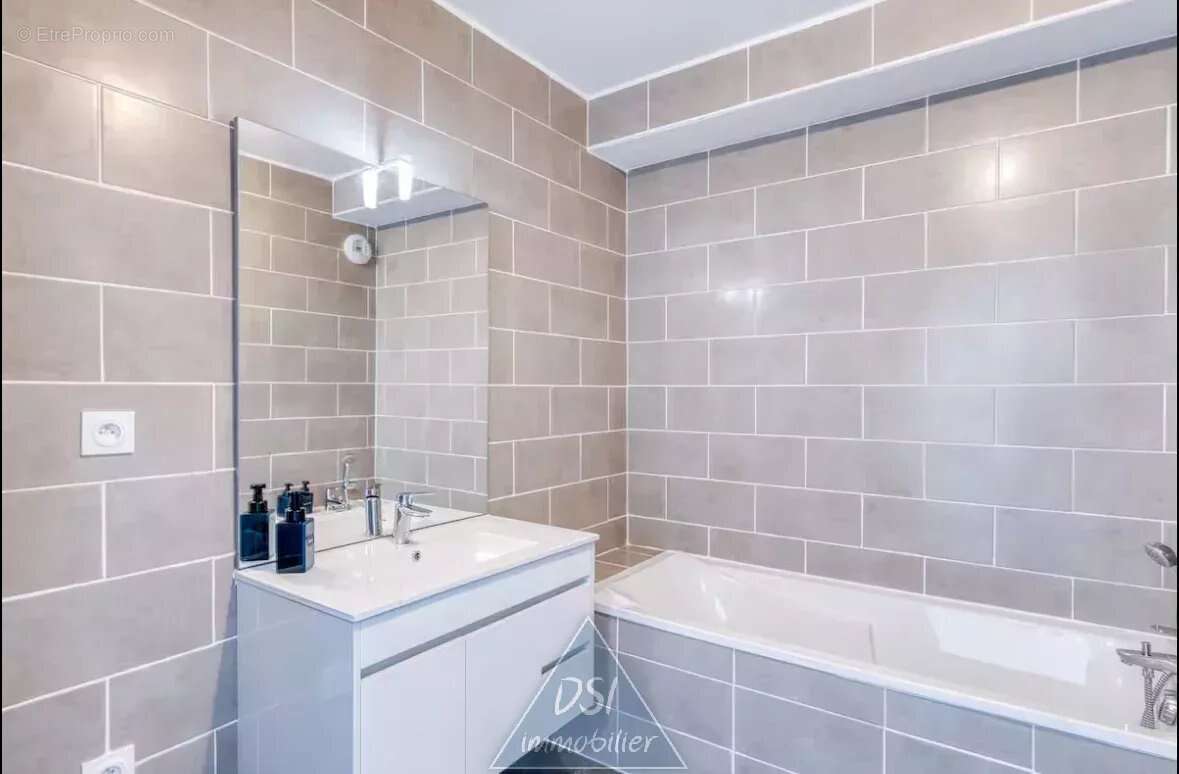 Appartement à MEXIMIEUX