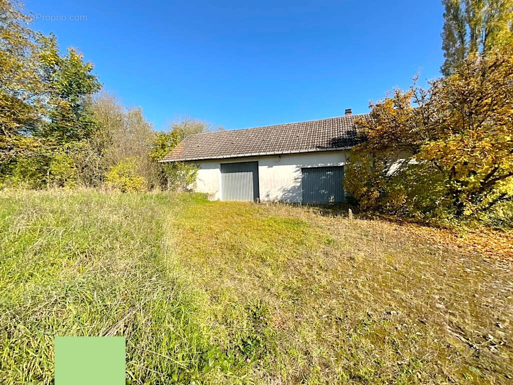 Maison à VITREY-SUR-MANCE