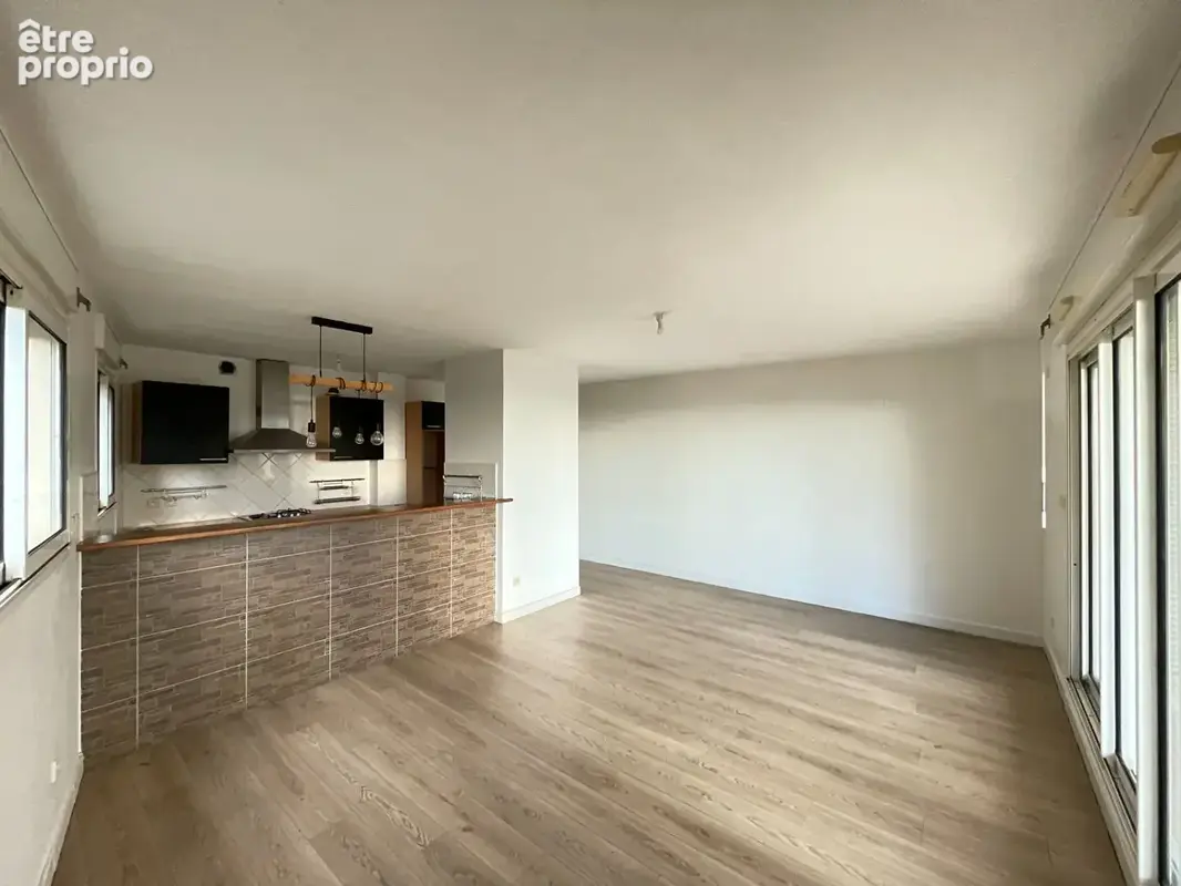 Appartement 90 m² à La Possession  - photo 2