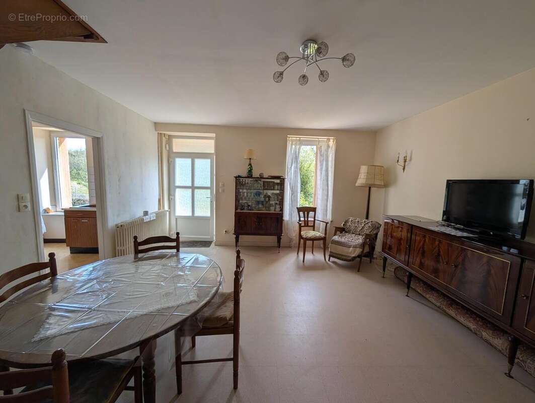 Photo 5 - Maison à CALLAC