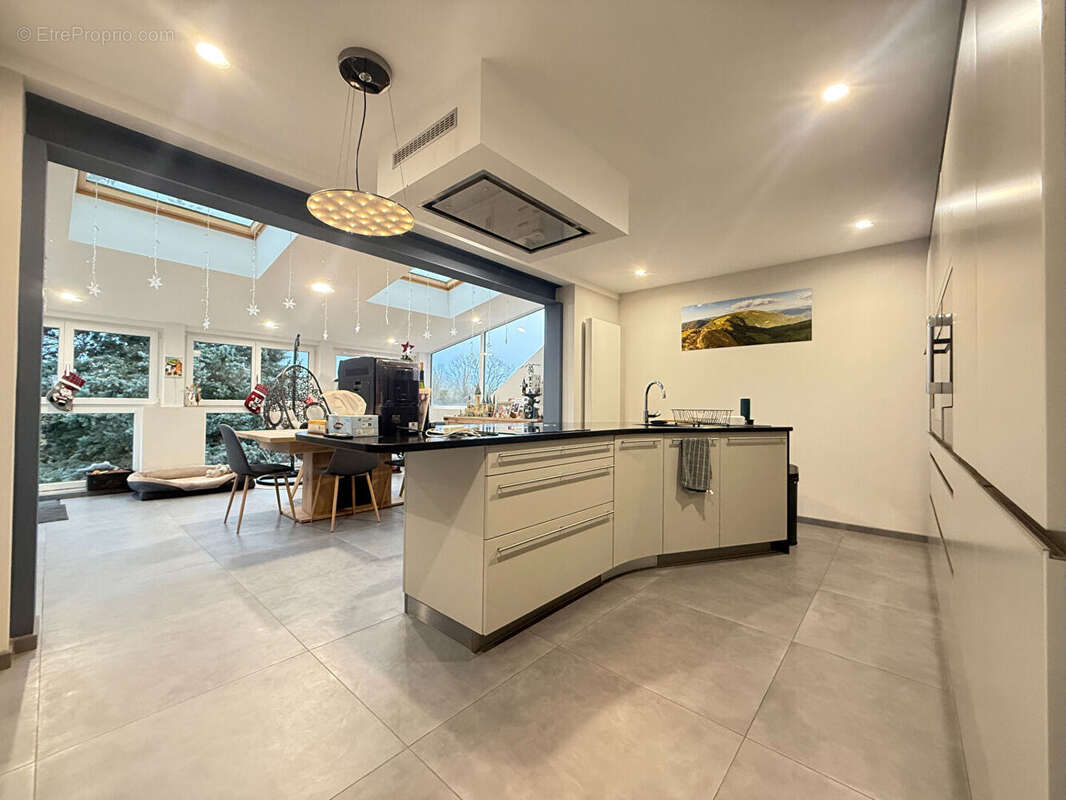 Maison à DAMELEVIERES