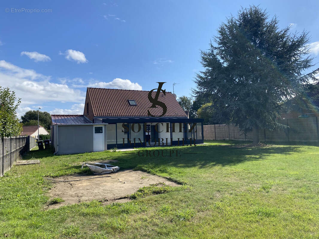 Maison à AIX-NOULETTE