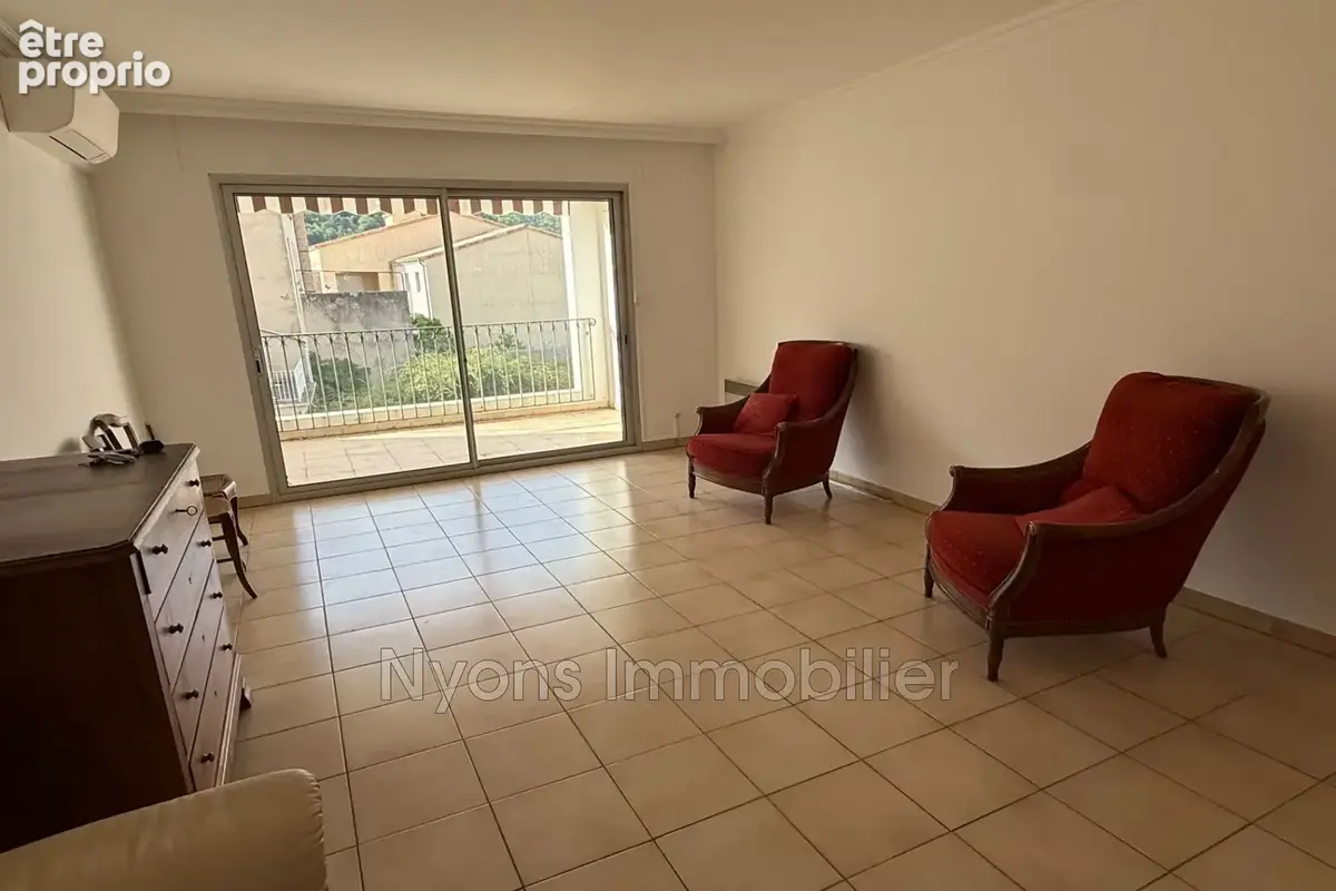 Appartement 3 pièces 71 m² à vendre à Nyons (26110) - photo 4