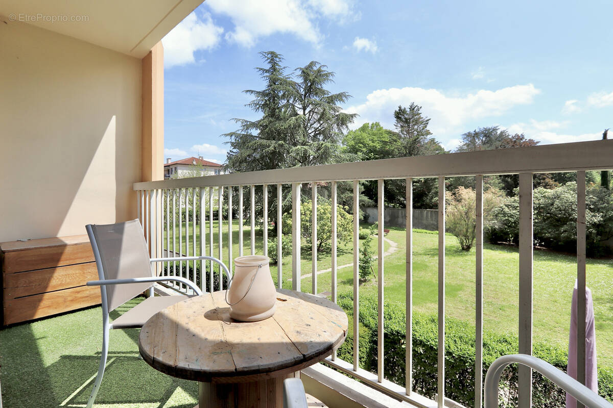 Appartement à LYON-5E