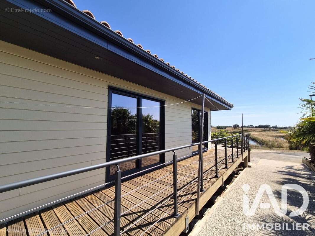 Maison 170 m² à Talmont-Saint-Hilaire  - photo 3