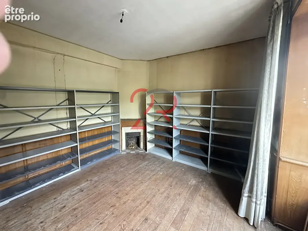 Immeuble 400 m2 - photo 6