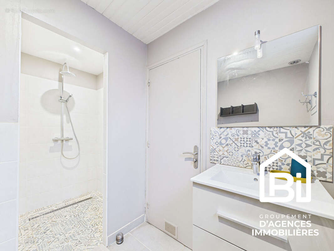 Maison à BRETTEVILLE-SUR-ODON