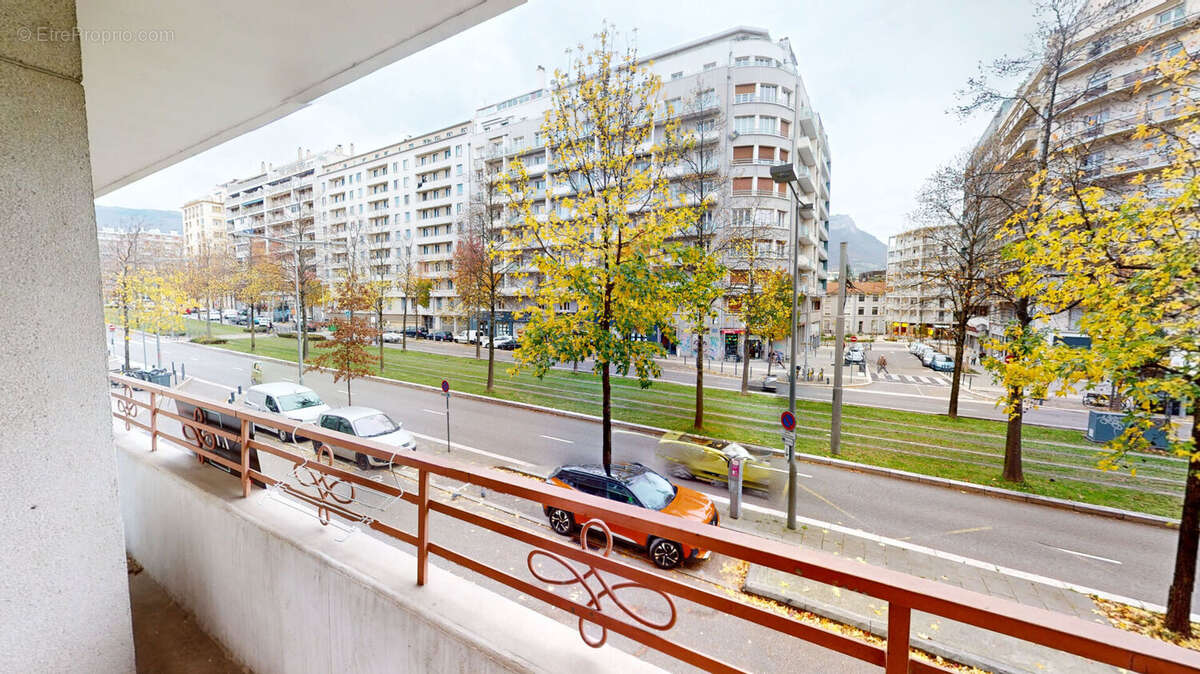 Appartement à GRENOBLE
