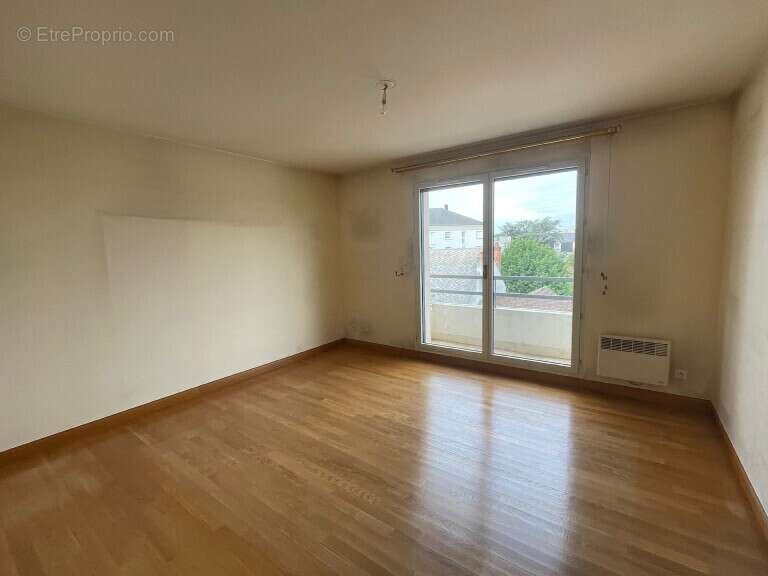 Appartement 192 m² à Orleans  - photo 4