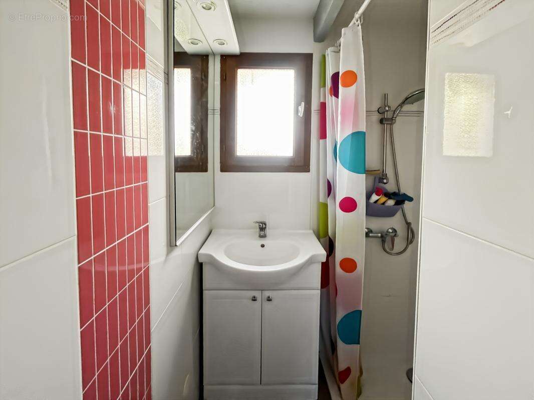 Maison à LES MATHES