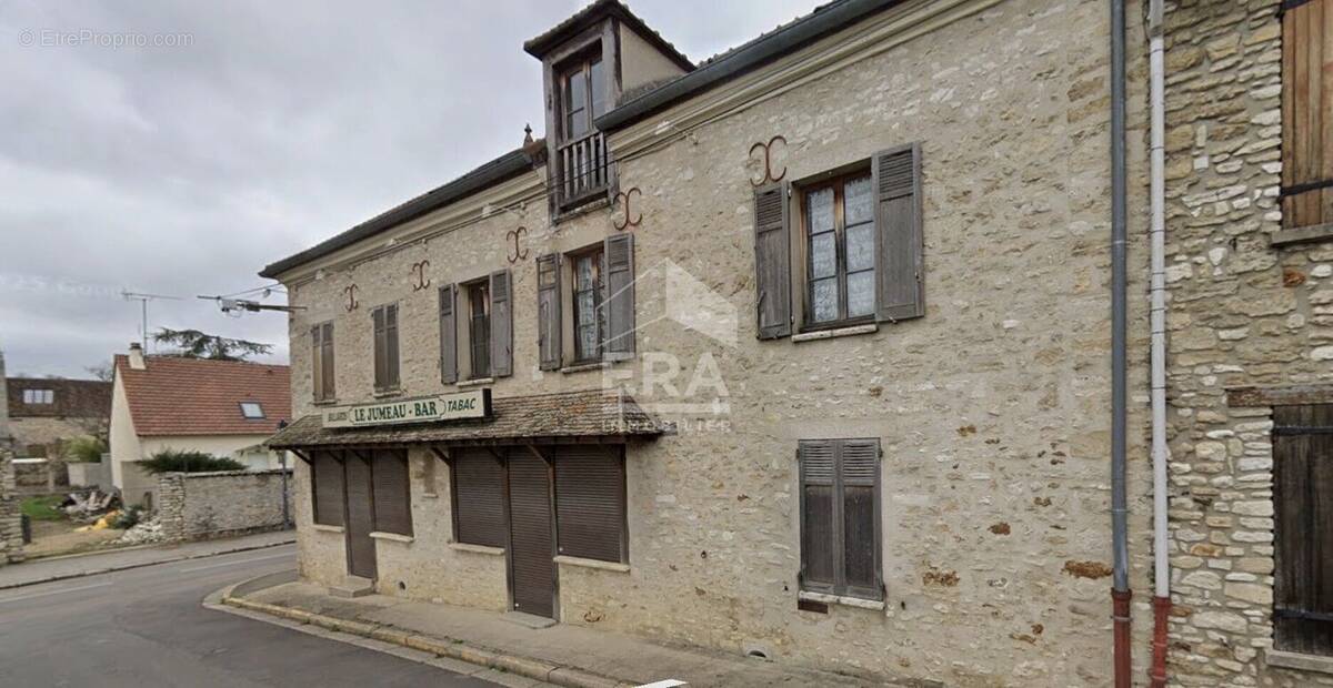 Appartement à JUMEAUVILLE