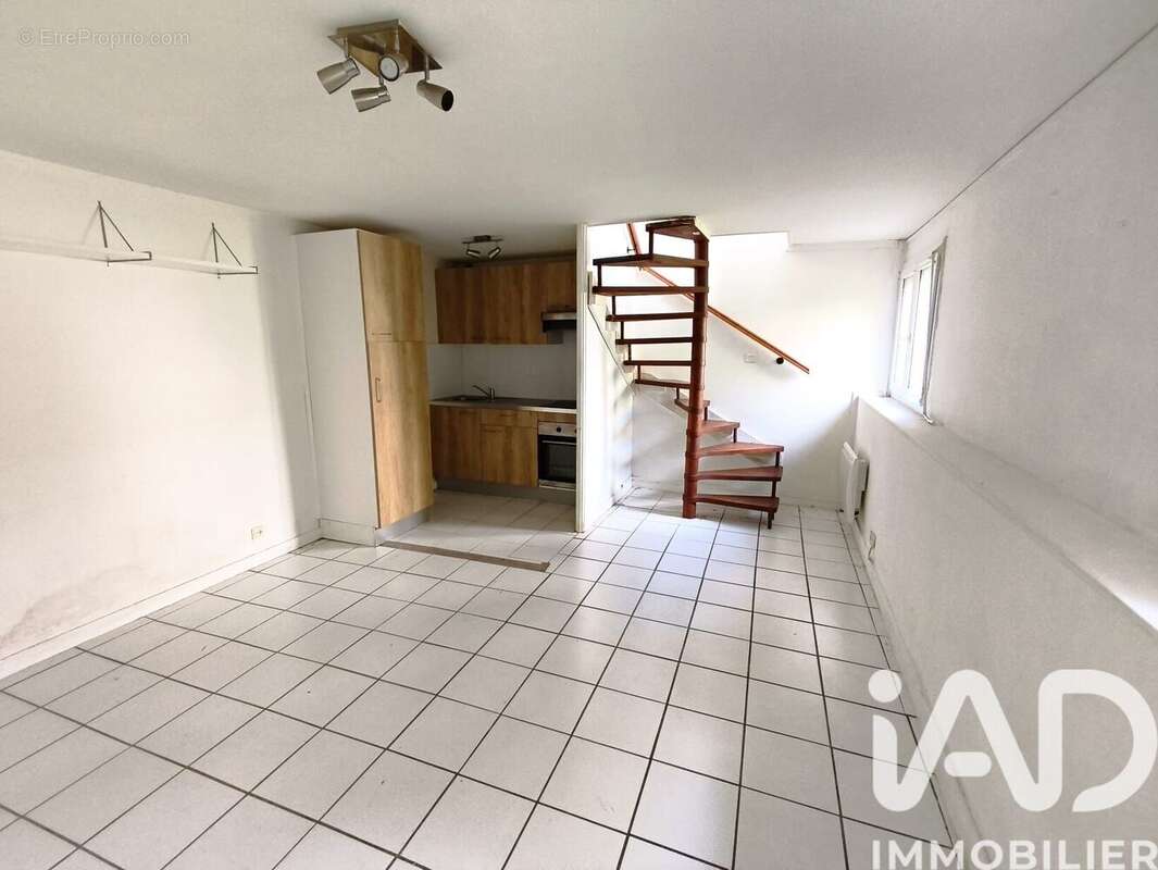 Appartement 42 m² à Bordeaux  - photo 2