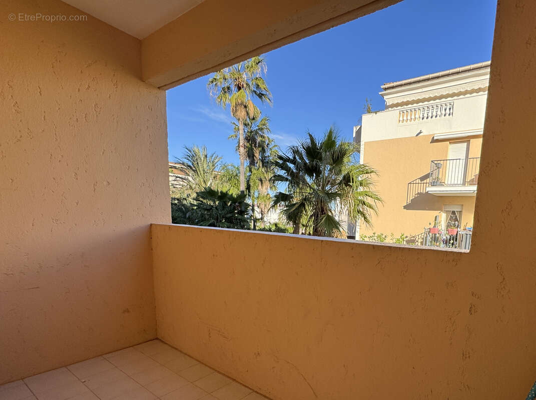 Appartement à SAINT-RAPHAEL