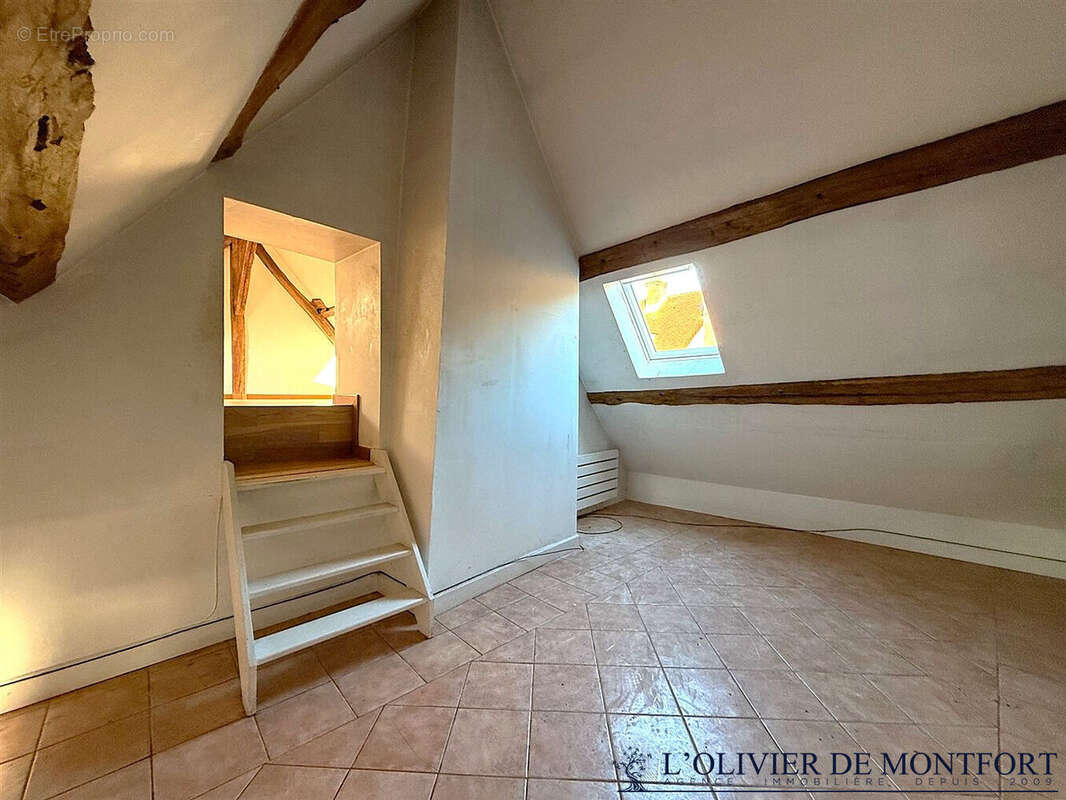 Maison à MONTFORT-L'AMAURY