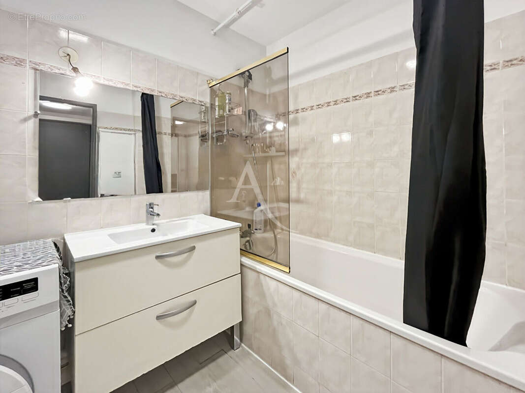 Appartement à MARSEILLE-11E