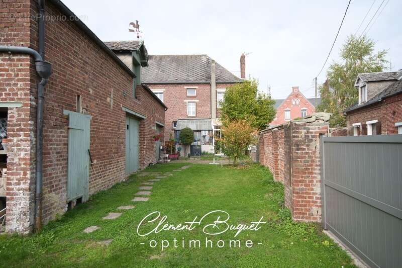 Maison à LE NOUVION-EN-THIERACHE