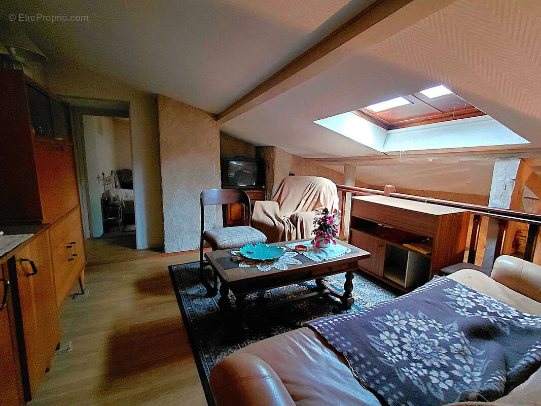 Maison à RAZAC-SUR-L'ISLE