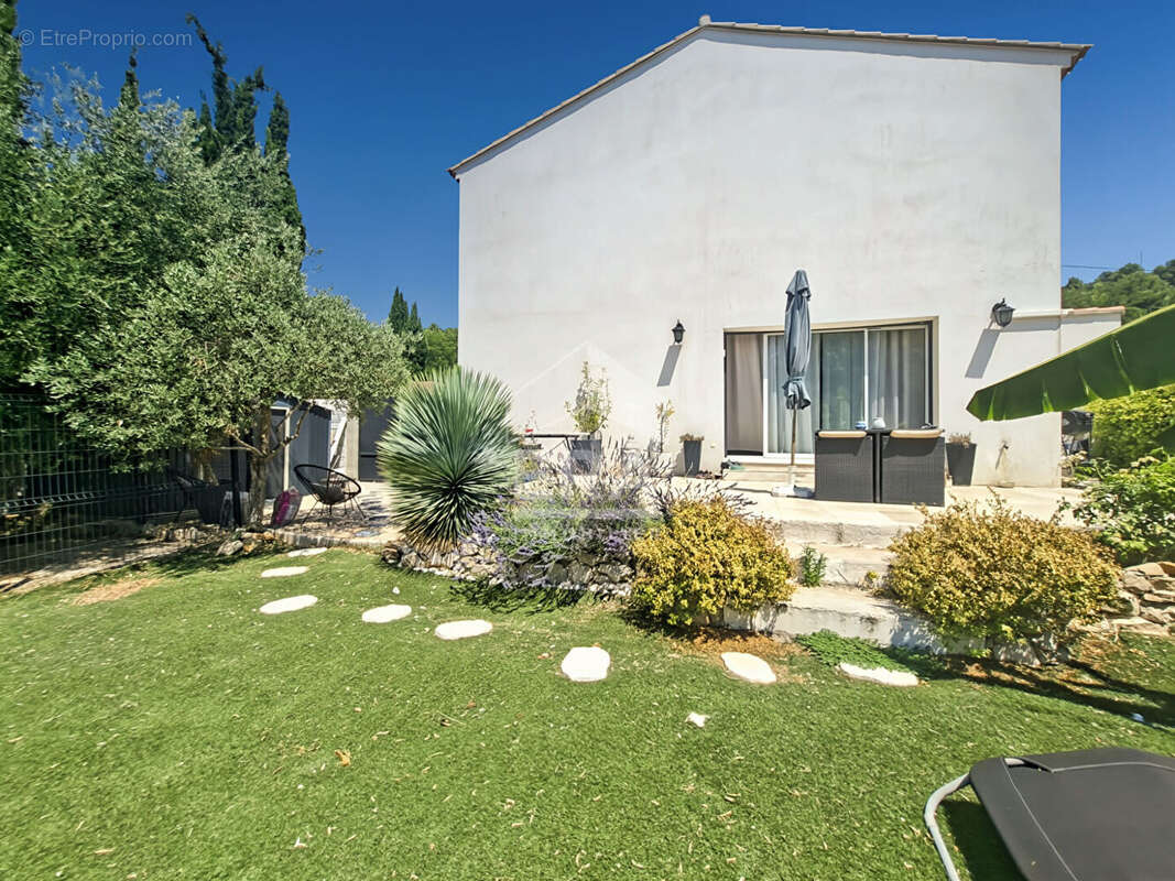 Maison à MARIGNANE