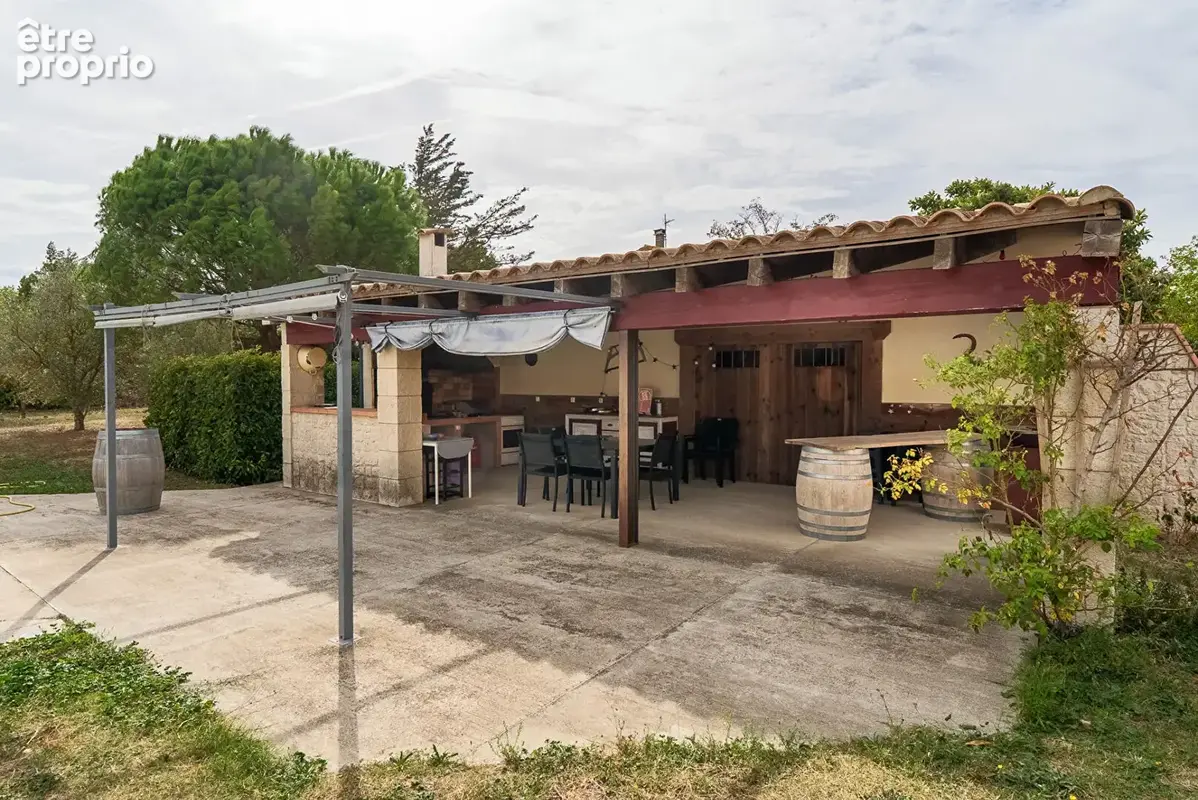 CARCASSONNE - CAUX-ET-SAUZENS  - Villa T5 194m² (149m² hab.) avec piscine, pool house, garage et vaste jardin arboré - photo 4