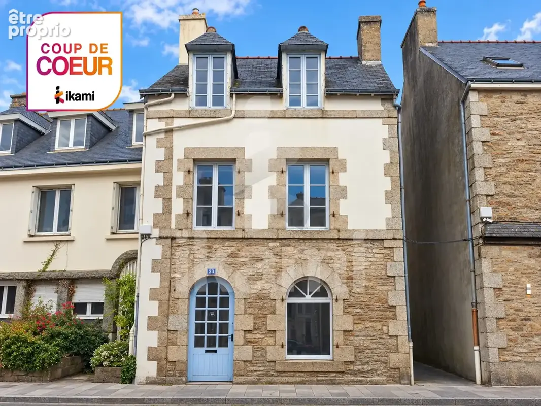 Immeuble Mixte 91 m2 Centre-ville de Pont-Aven avec jardin - Local commercial + T3 avec Jardin - photo 1