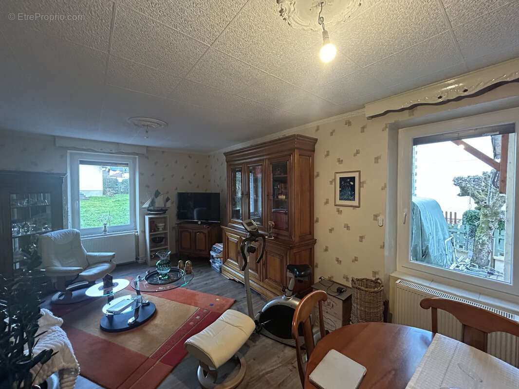 Maison à LUXEUIL-LES-BAINS