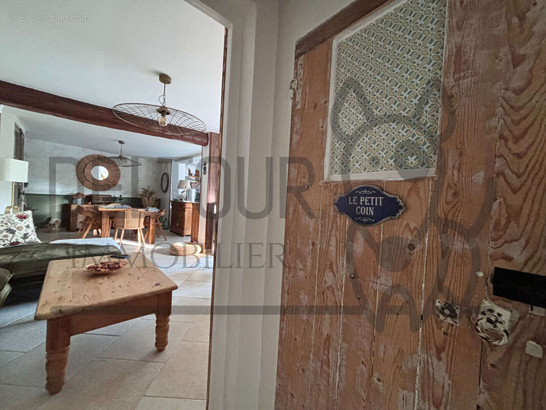 Maison à QUINCY-VOISINS