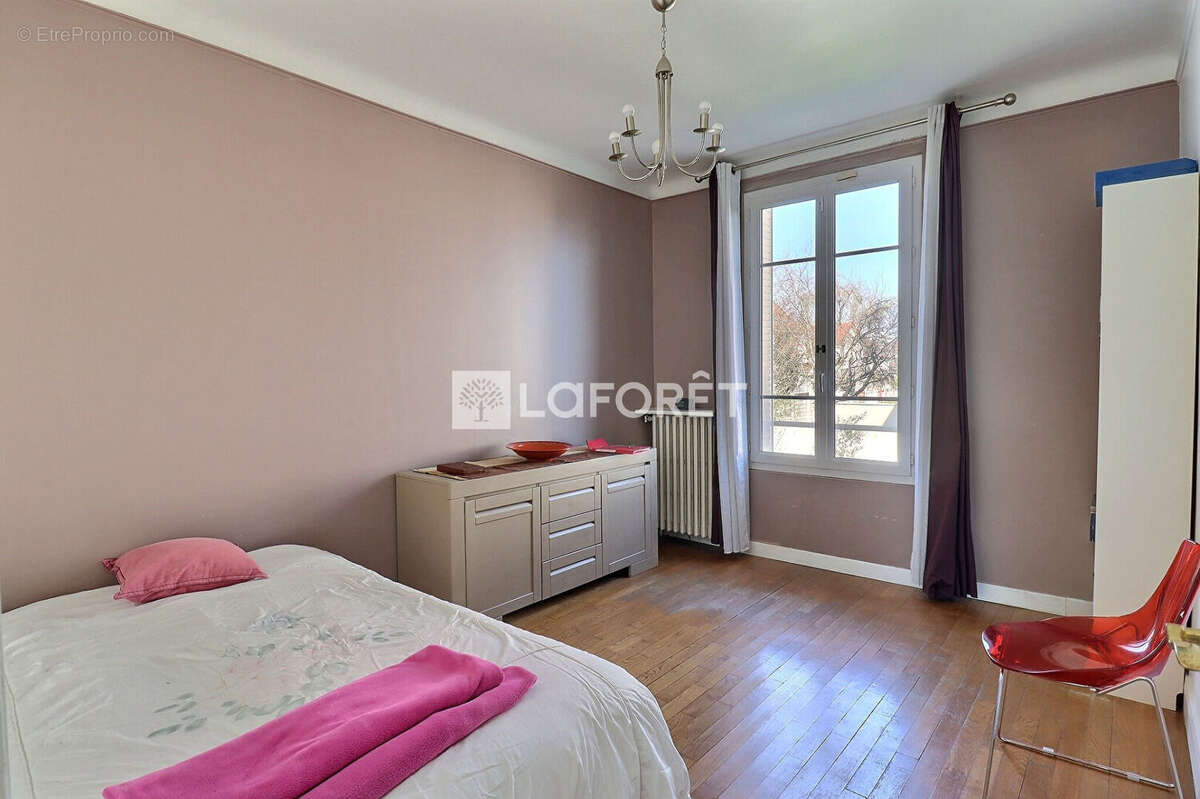 Maison à VITRY-SUR-SEINE