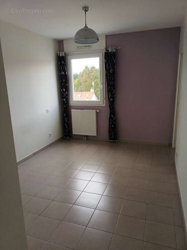 Appartement à MONTCEAU-LES-MINES