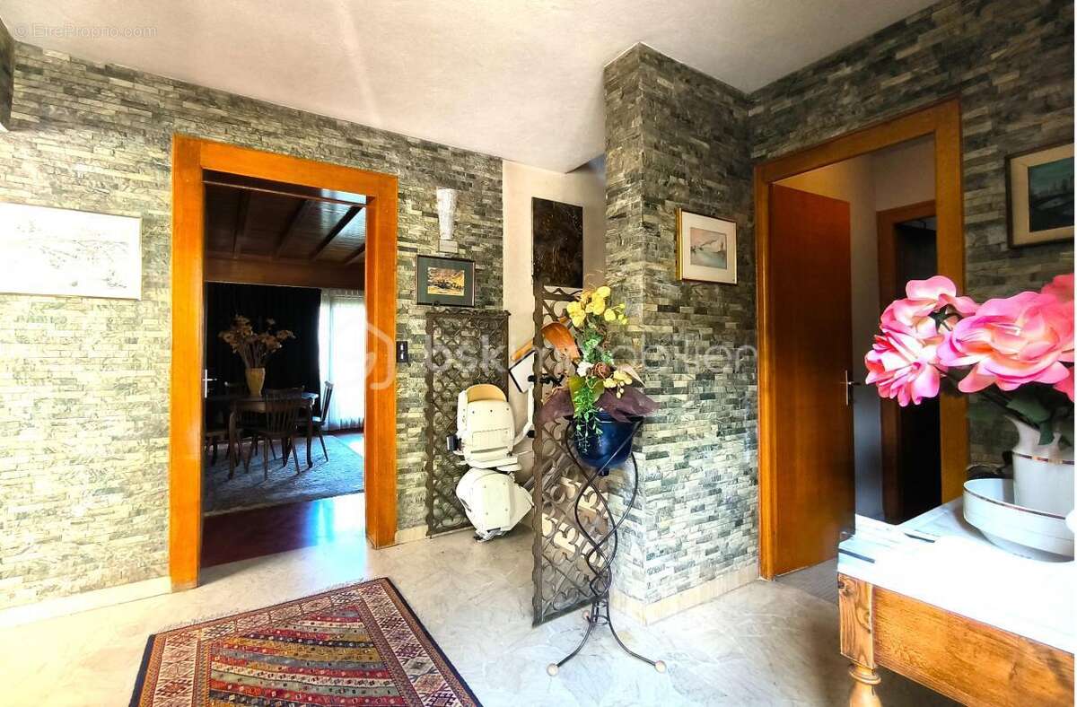 Maison à BONNEVILLE