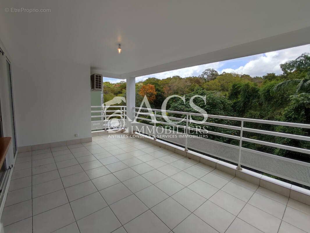Appartement à FORT-DE-FRANCE