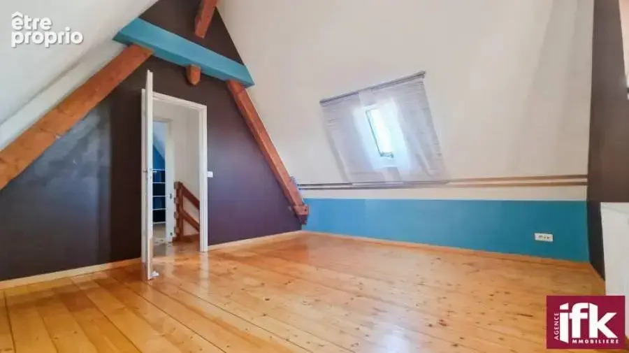Logelbach; Appartement Duplex, 4 pièces,  jardin et parking - photo 9