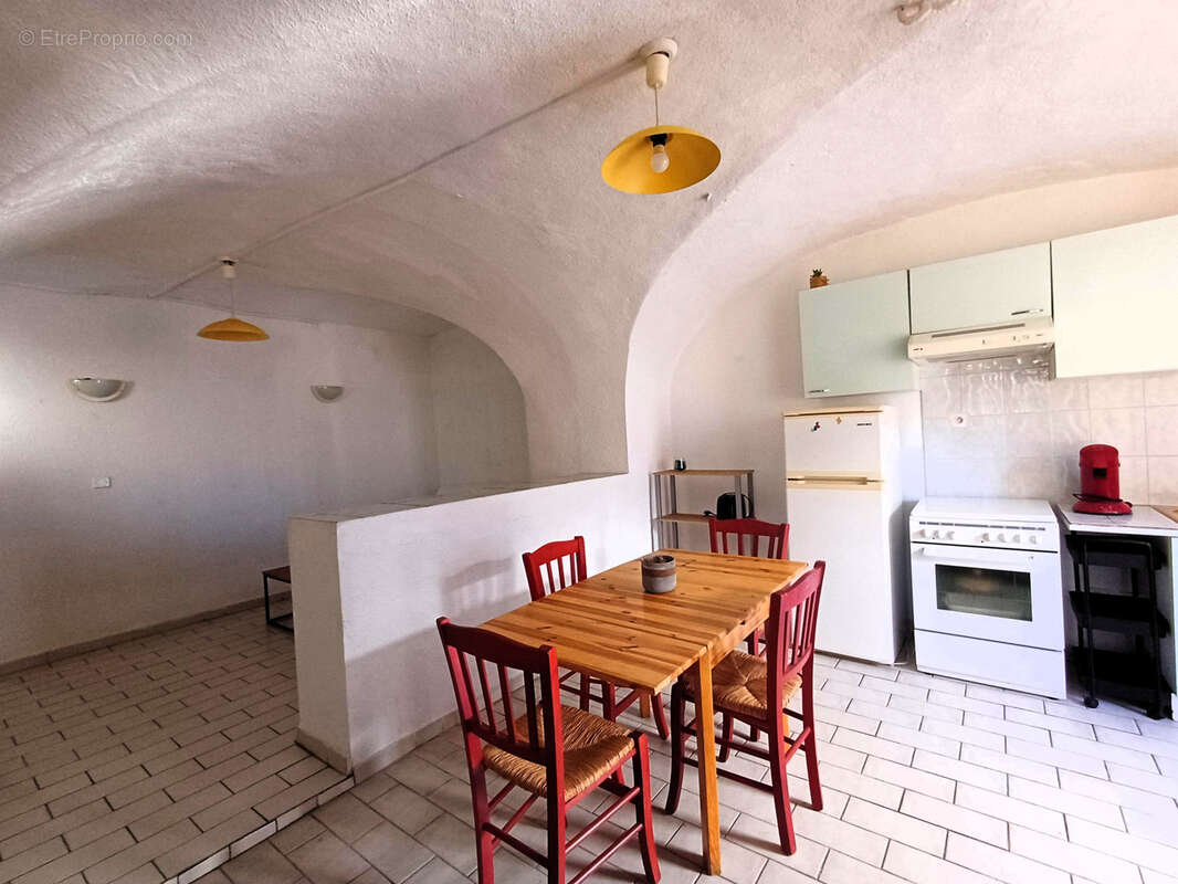 Appartement à VALLON-PONT-D'ARC