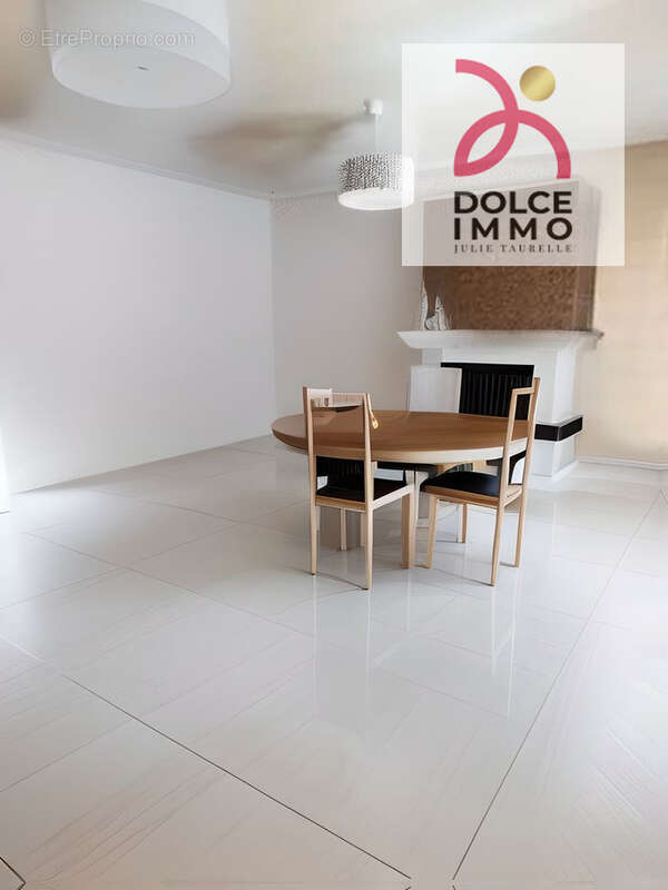 Maison à BLANQUEFORT