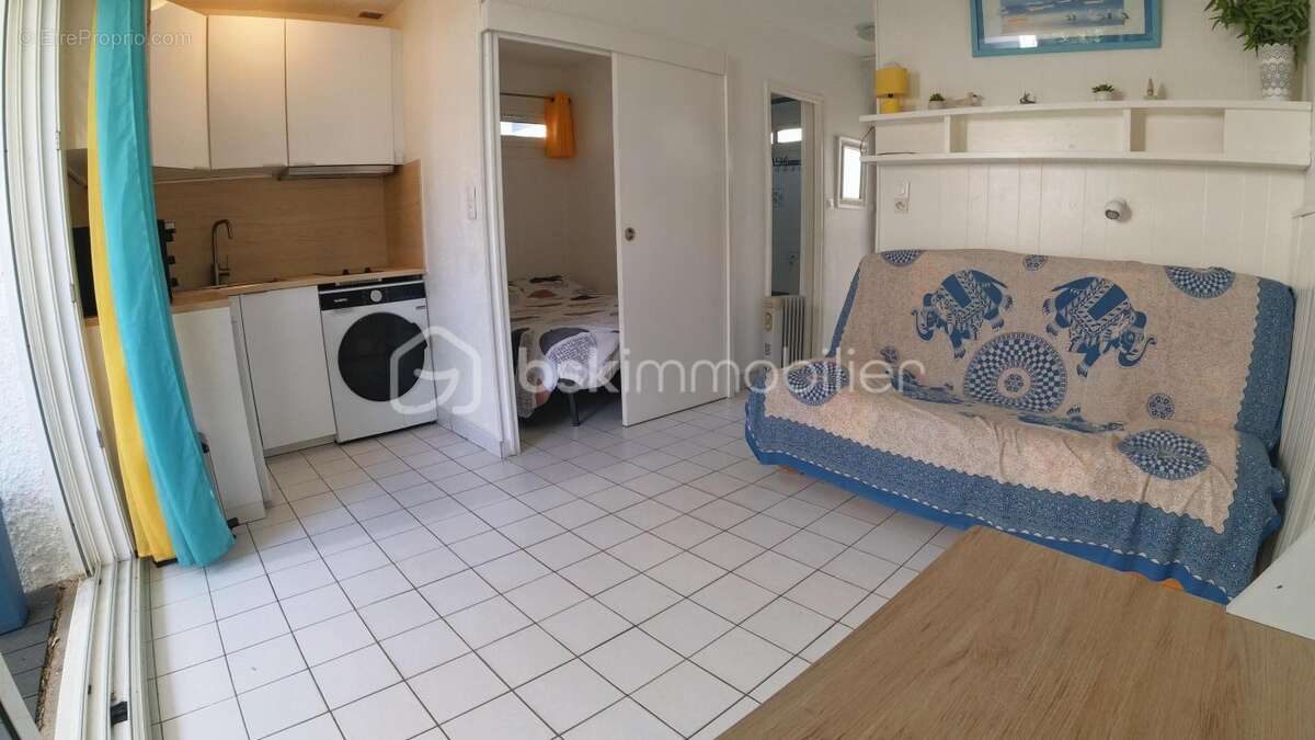 Port-Leucate : Appartement T2 au RDC les pieds dans le sable, avec terrasse et parking sécurisé - photo 2