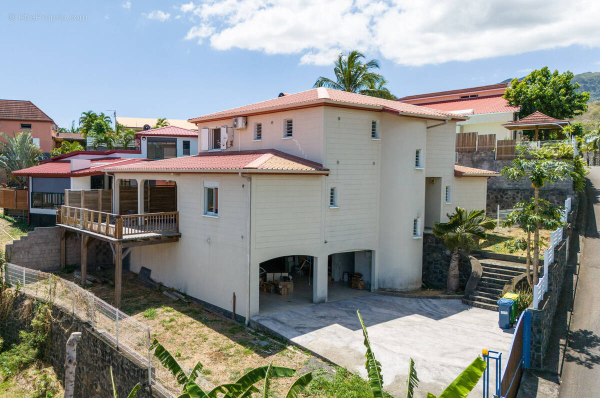 Maison à LA POSSESSION