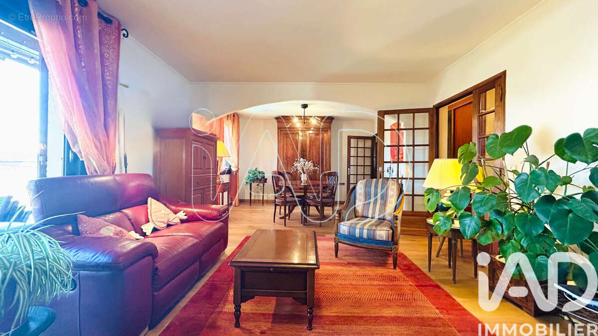 Photo 7 - Maison à LAVERUNE