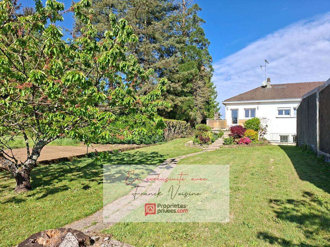A VENDRE en exclusivité au Boupère, Maison de 190 m2 avec 4 chambres et 1 appartement sur un terrain de 1047 m2 env - photo 9
