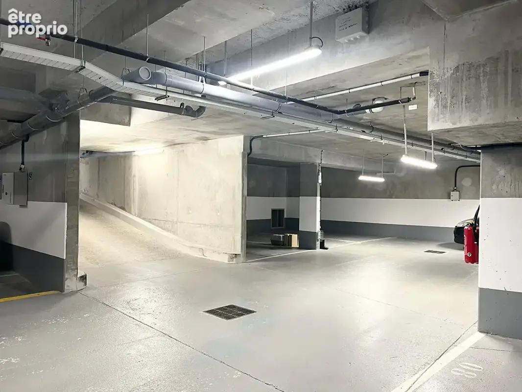 Vanves Centre Mairie  Parking en sous-sol sécurisé - photo 5
