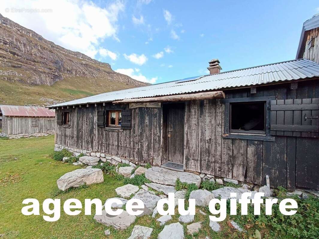 Maison à SIXT-FER-A-CHEVAL