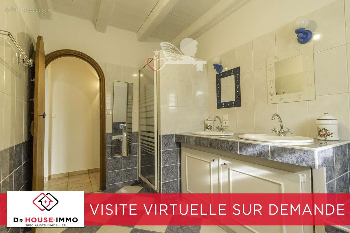 Maison à MOUZEUIL-SAINT-MARTIN