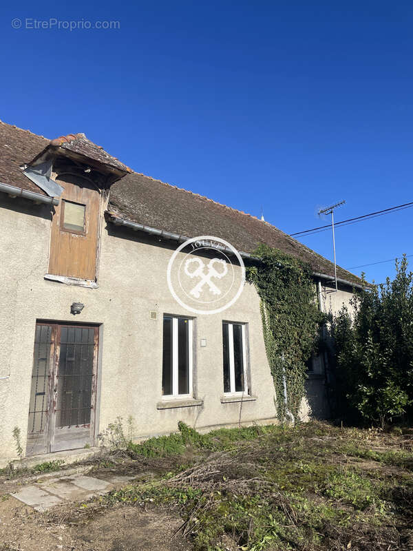 Autre à BARBEREY-SAINT-SULPICE