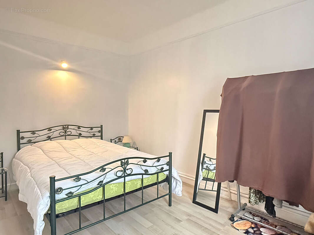 Maison à OURSEL-MAISON